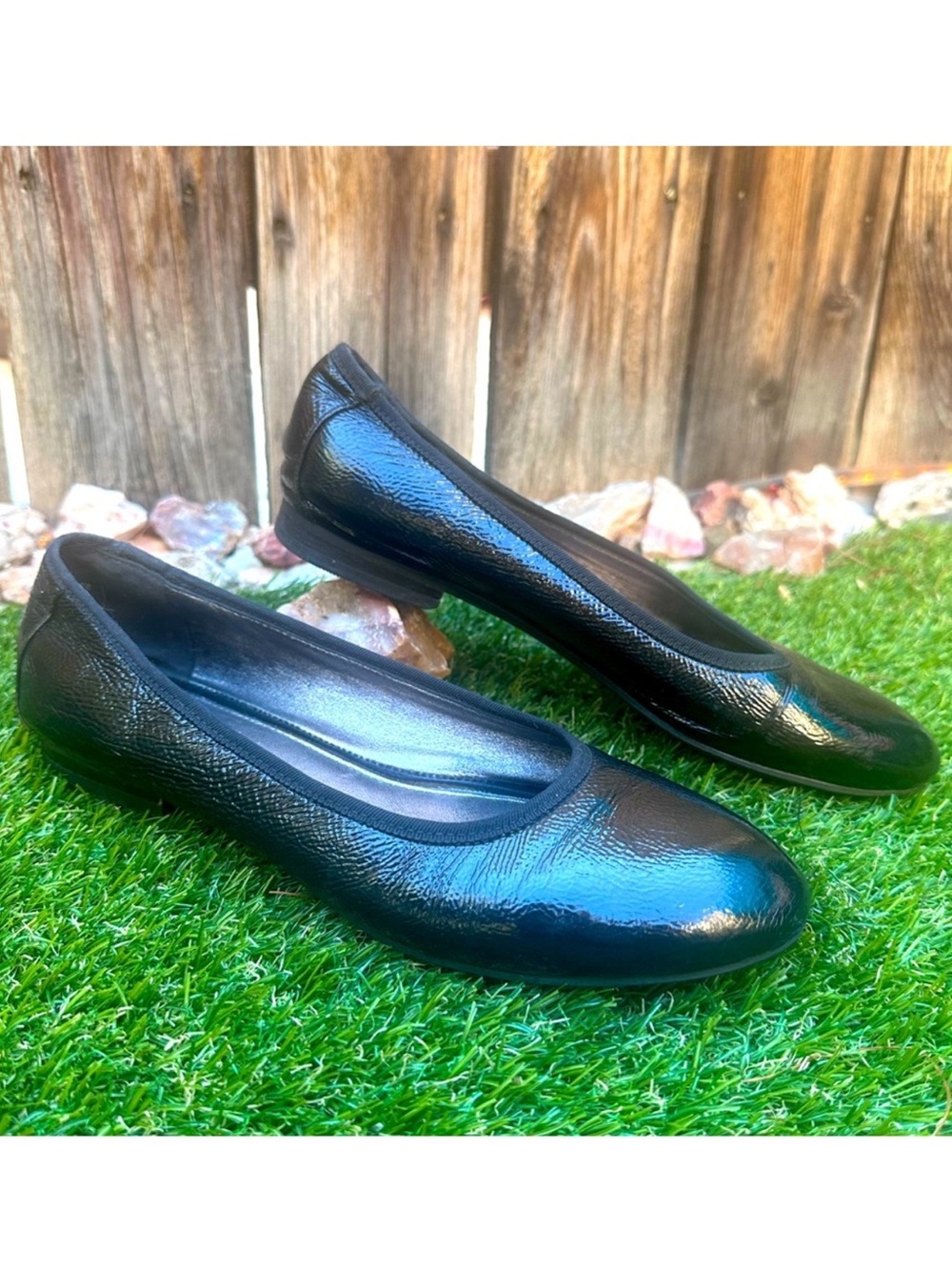 Johnson & Murphy Classic Black Flats
